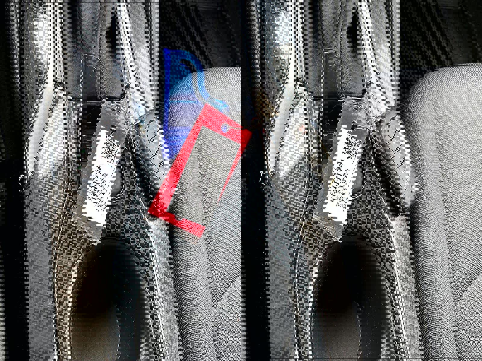 Used 2022 Toyota Corolla LE image 30