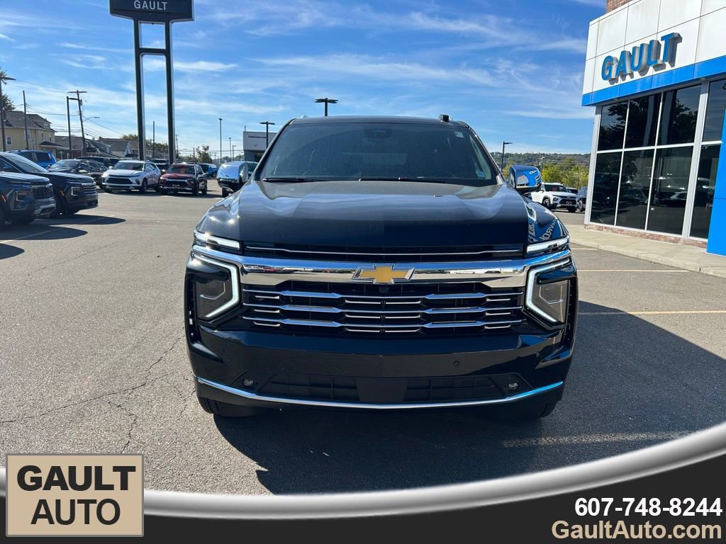 New 2025 Chevrolet Suburban Premier w/ Sun And Tow Package image 8