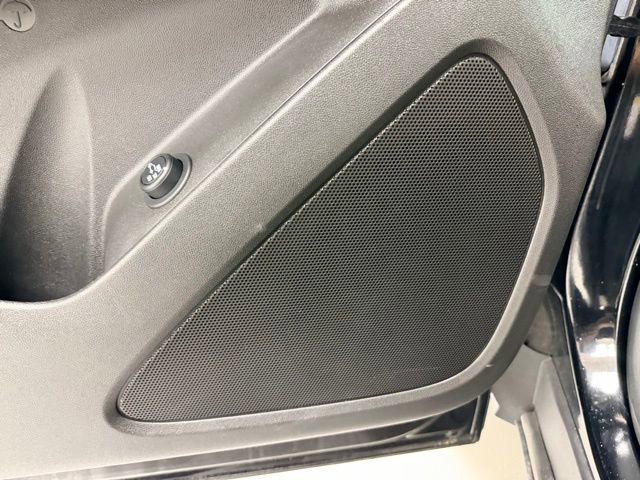 Used 2024 Chevrolet Equinox LT w/ LPO, Floor Liner Package FWD image 21