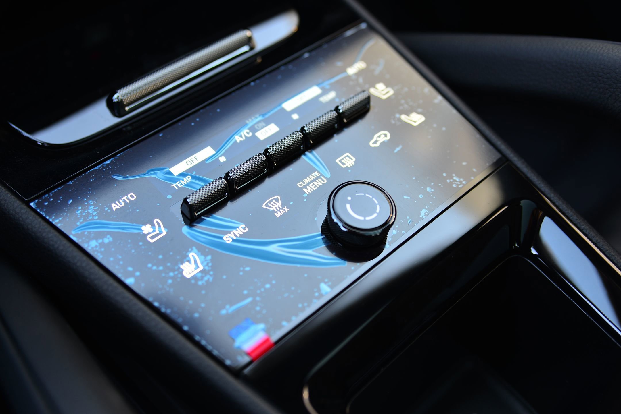 Certified 2026 Porsche Cayenne Coupe image 16