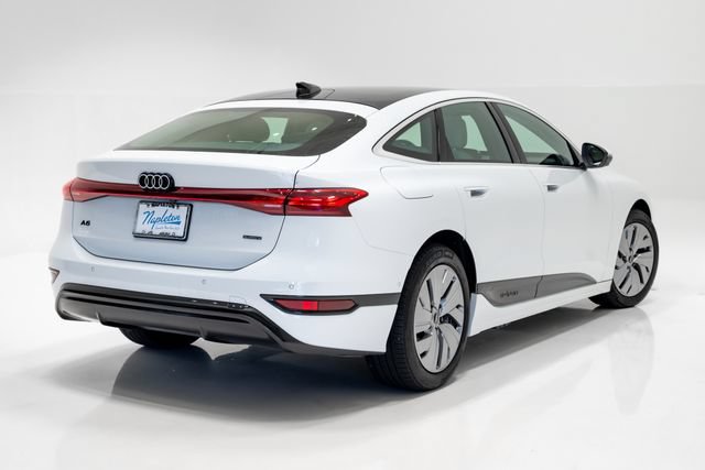 Used 2025 Audi A6 e-tron Premium w/ Ultra Package AWD/4WD image 34