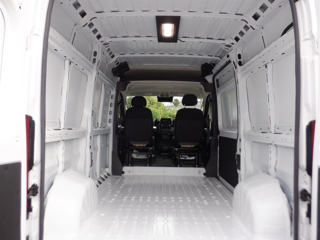 Used 2024 RAM ProMaster 1500 w/ Convenience Group image 5