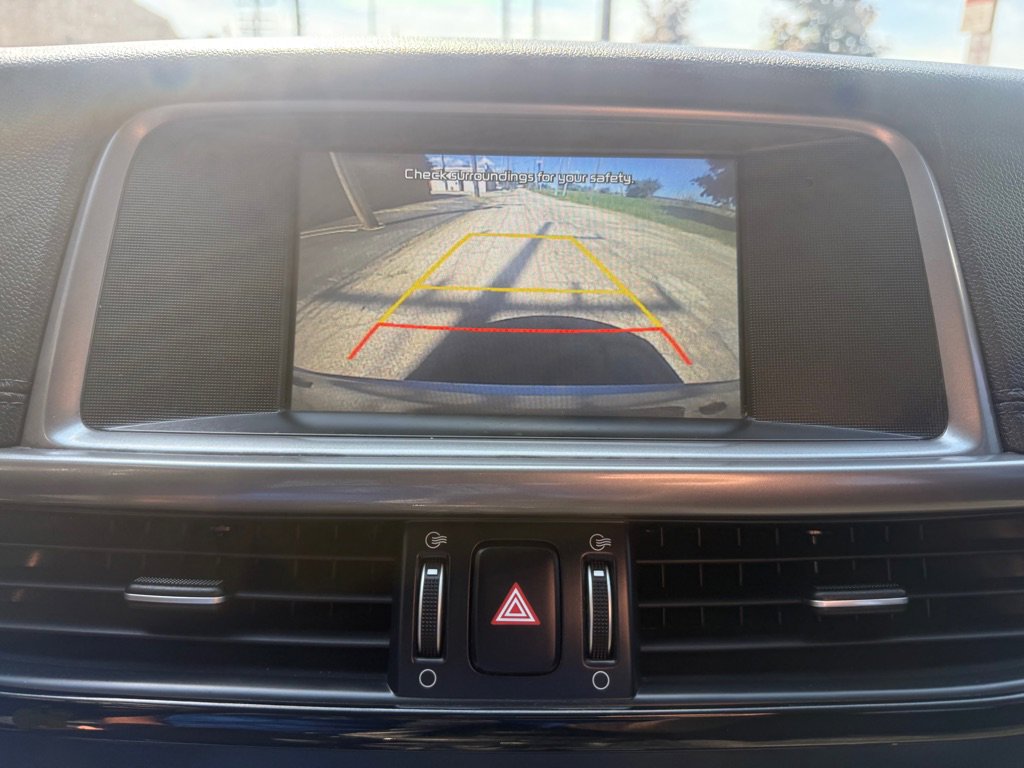 Used 2018 Kia Optima LX image 15
