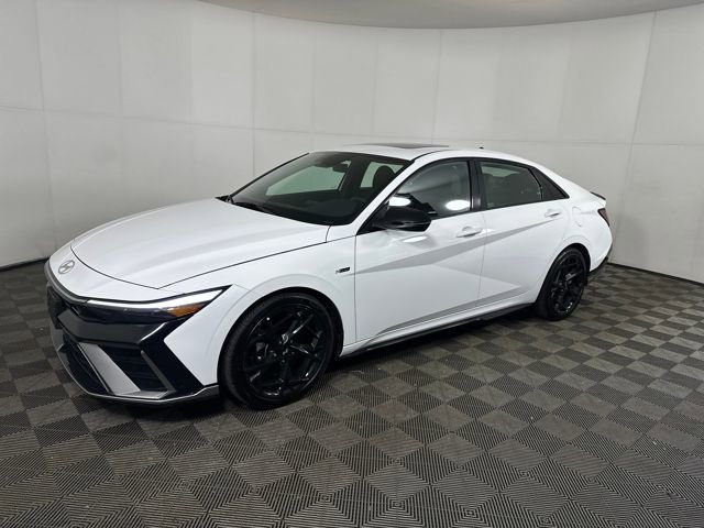 Used 2025 Hyundai Elantra N Line w/ Cargo Package image 7