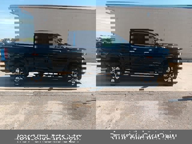 New 2025 GMC Sierra 2500 Denali w/ Denali Reserve Package image 6