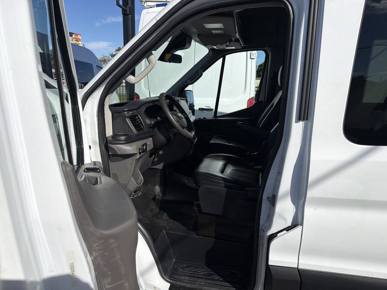 Used 2020 Ford Transit 350 XL RWD image 18