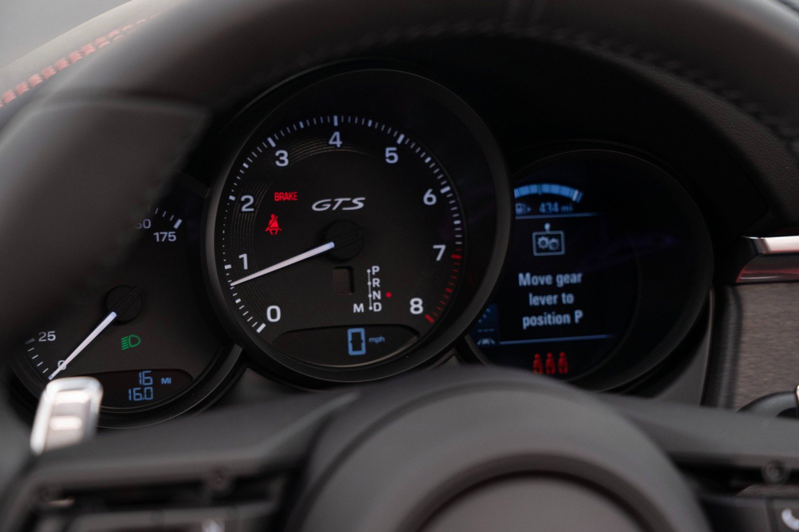 New 2026 Porsche Macan GTS image 24