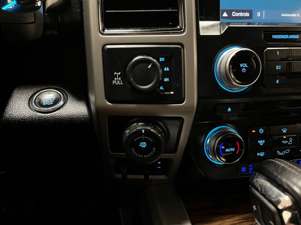 Used 2018 Ford F150 Lariat w/ Equipment Group 501A Mid AWD/4WD image 37