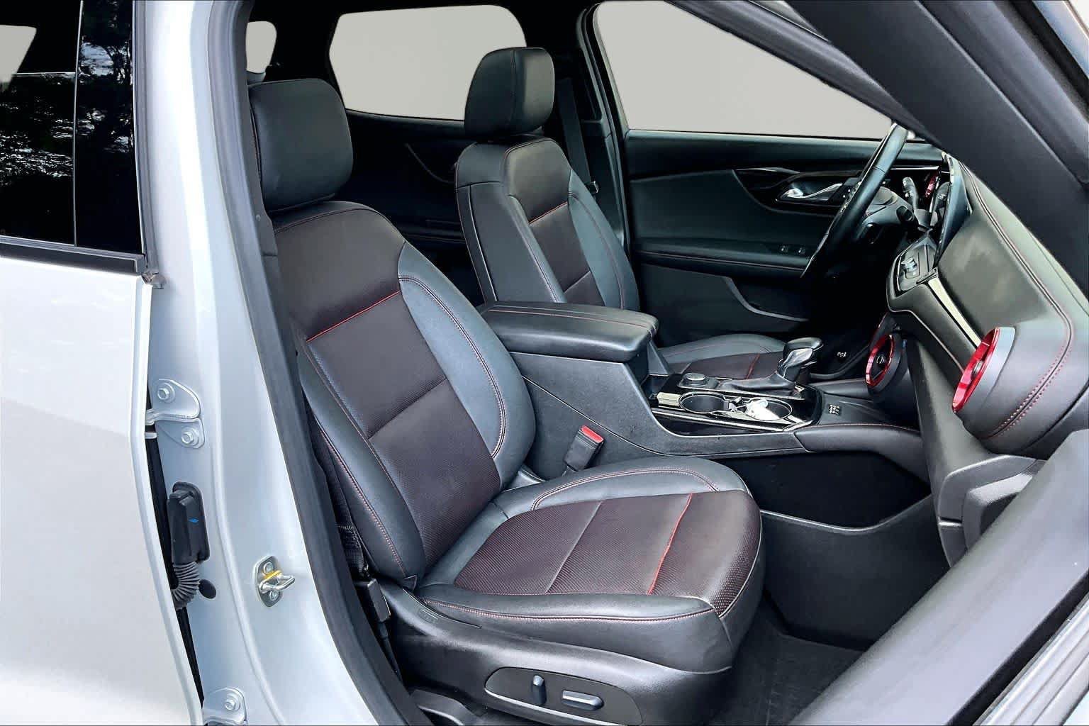 Used 2023 Chevrolet Blazer RS w/ Enhanced Convenience Package AWD/4WD image 9