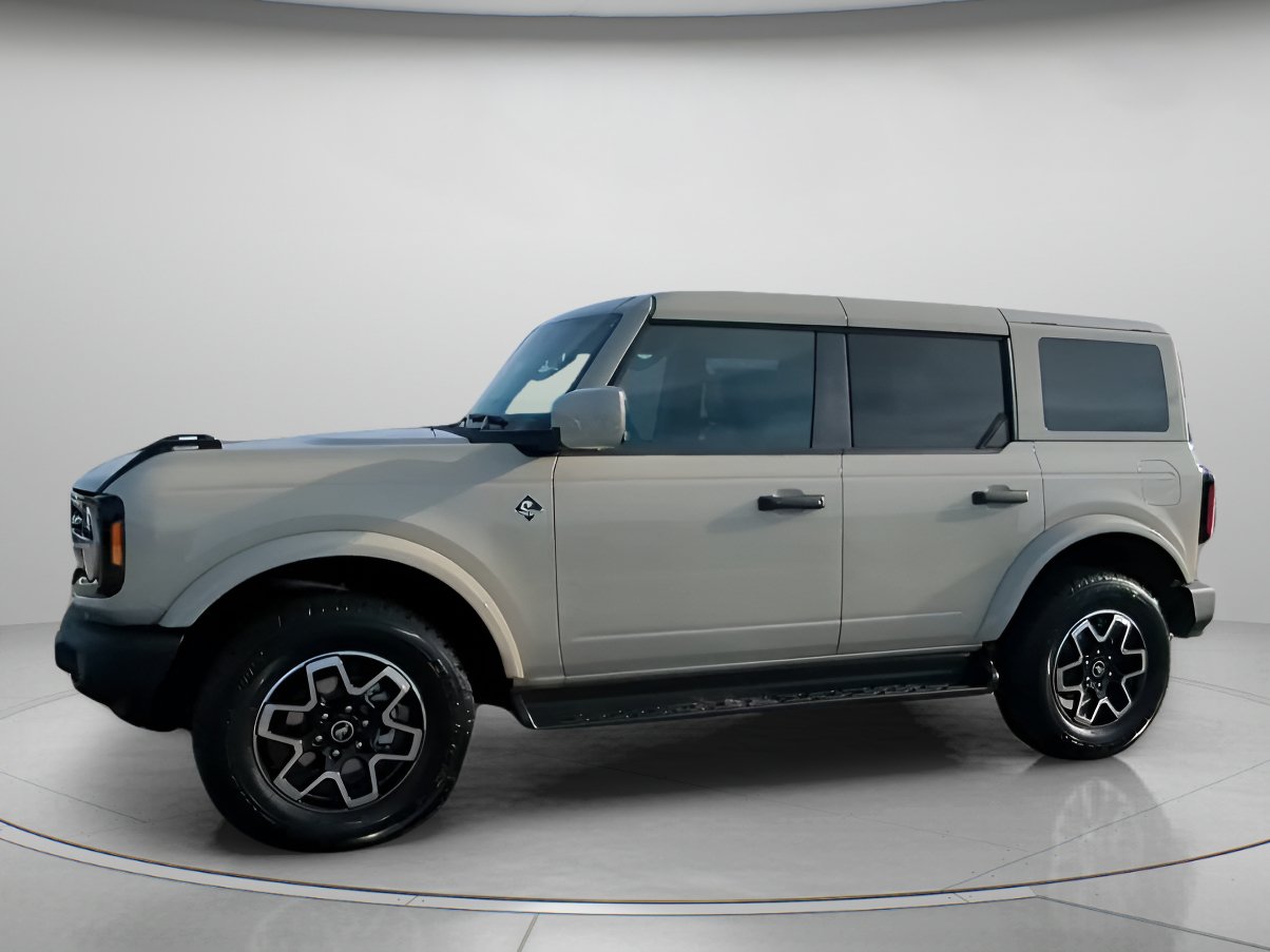 New 2026 Ford Bronco Outer Banks AWD/4WD image 12