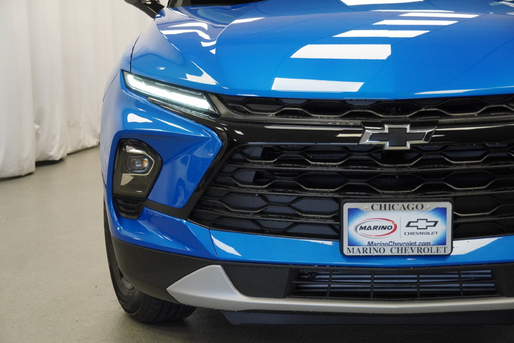 New 2026 Chevrolet Blazer LT w/ Convenience Package AWD/4WD image 32