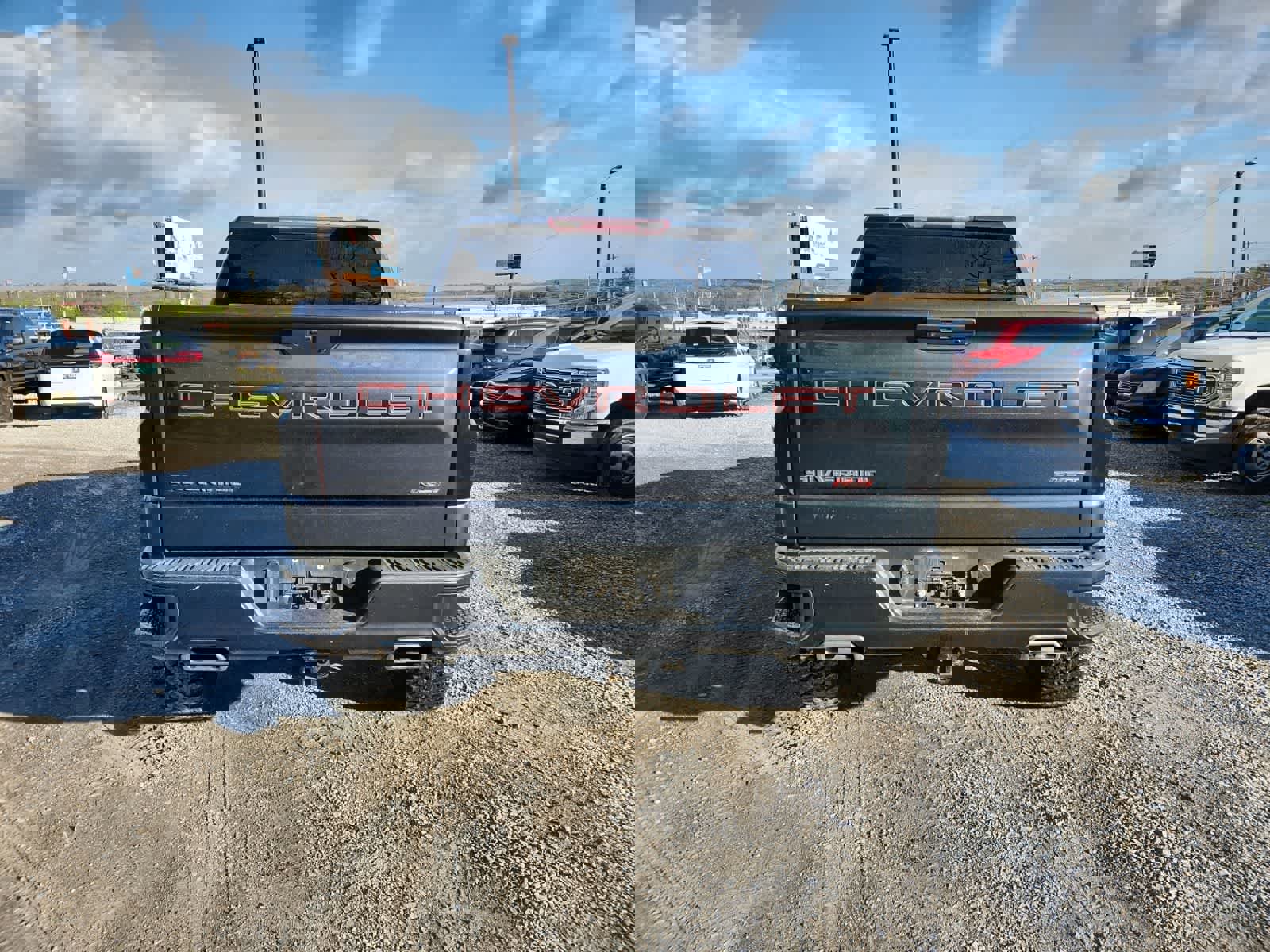 Used 2021 Chevrolet Silverado 1500 RST w/ Z71 Off-Road Package image 4