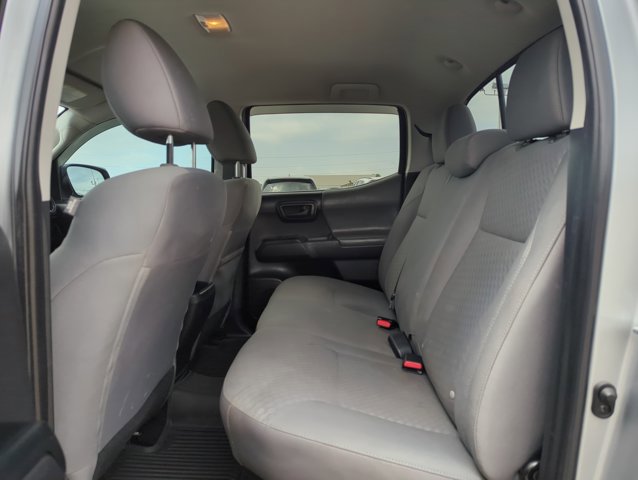 Used 2023 Toyota Tacoma SR AWD/4WD image 18