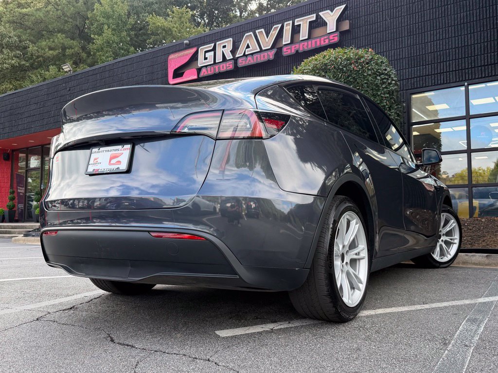Used 2023 Tesla Model Y 2WD image 13