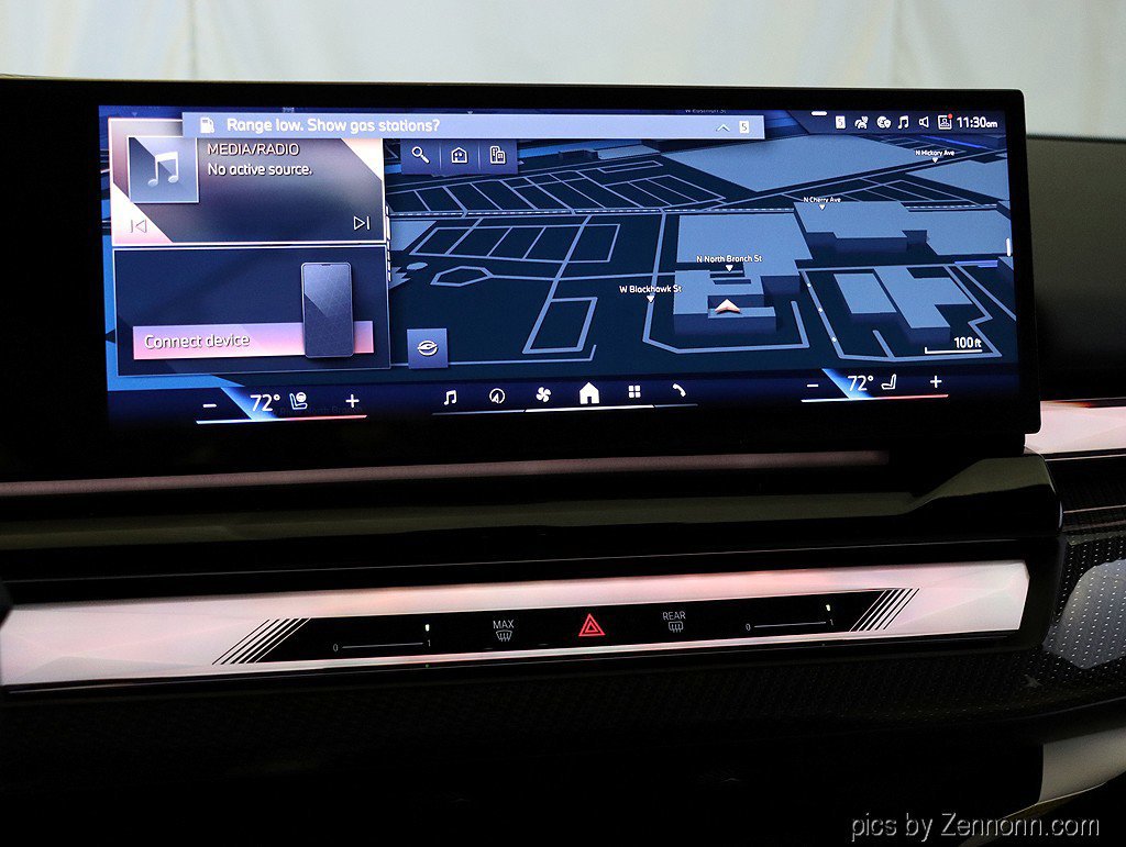 Used 2026 BMW 540i xDrive image 26