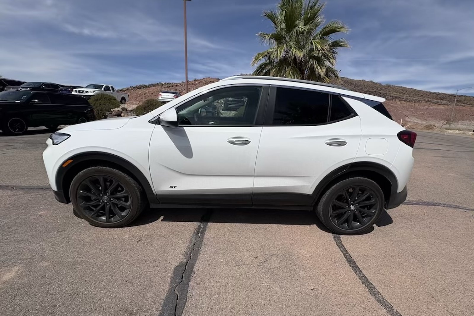 Used 2026 Buick Encore GX Sport Touring AWD/4WD image 2