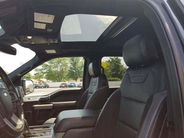 Used 2019 Ford F150 Raptor w/ Equipment Group 802A Luxury AWD/4WD image 14