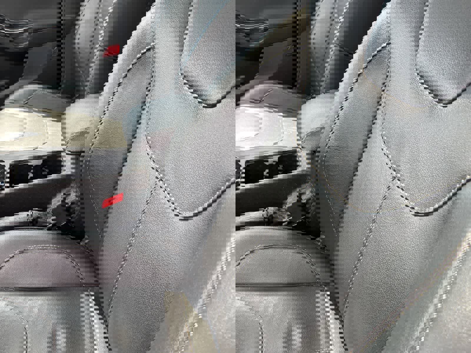 Used 2017 Ford Focus Titanium FWD image 26