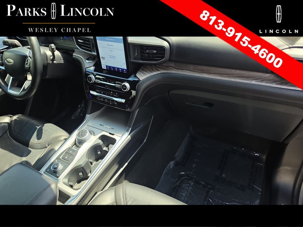 Used 2023 Ford Explorer Platinum w/ Technology Package AWD/4WD image 10
