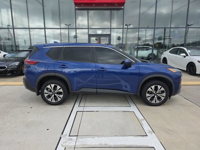 Used 2023 Nissan Rogue SV FWD image 3
