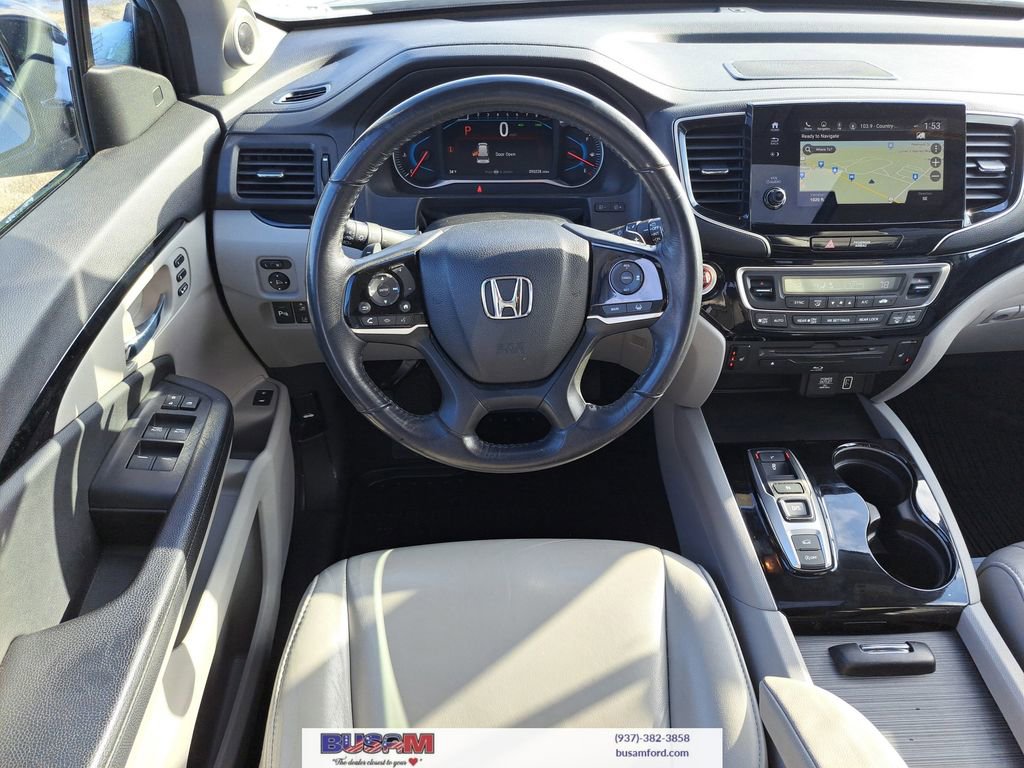 Used 2019 Honda Pilot Touring image 8