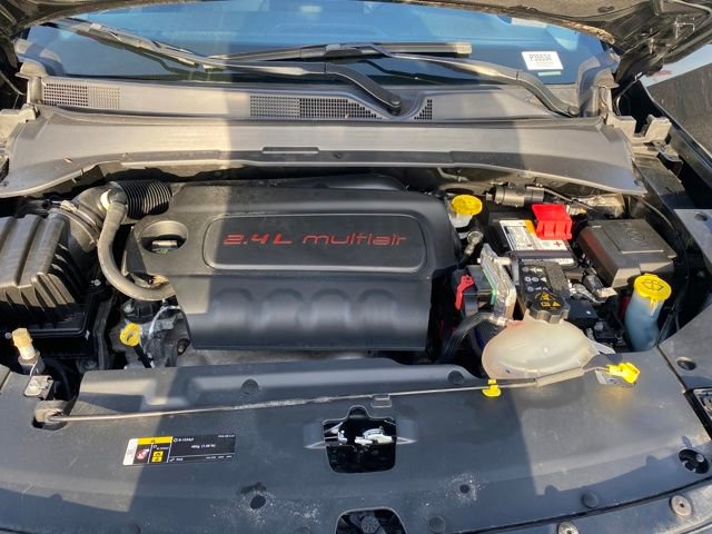 Used 2022 Jeep Compass Limited image 22