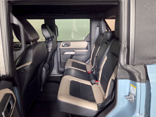Used 2023 Ford Bronco Wildtrak AWD/4WD image 23