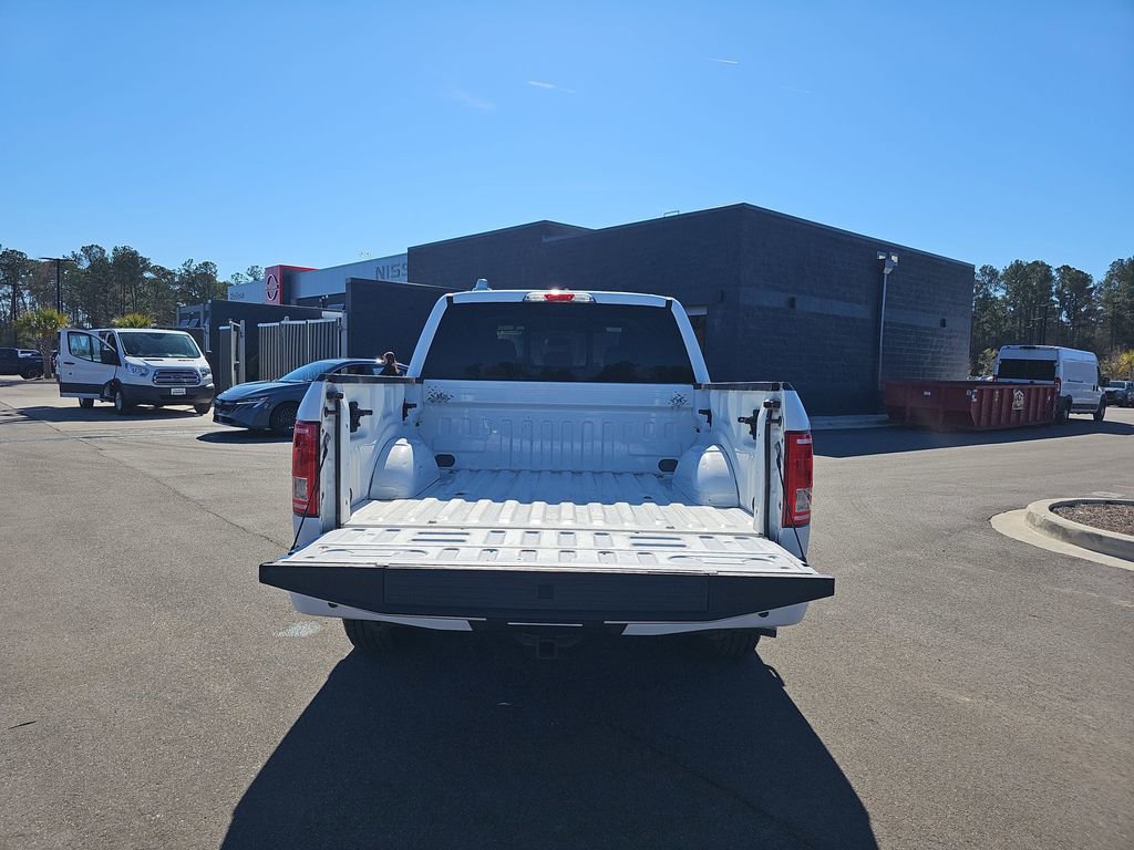 Used 2017 Ford F150 XLT w/ Equipment Group 302A Luxury image 16