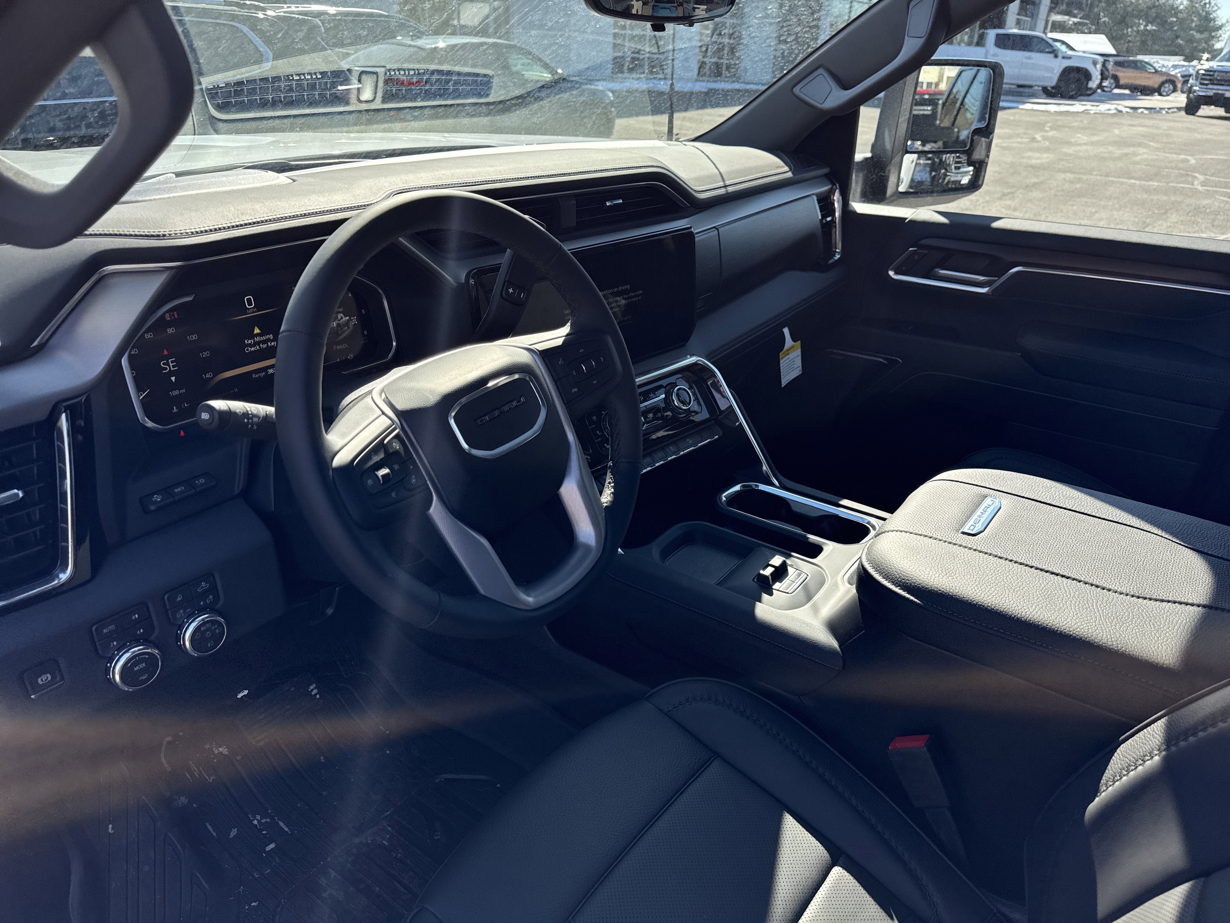 New 2026 GMC Sierra 2500 Denali w/ Denali Reserve Package image 13