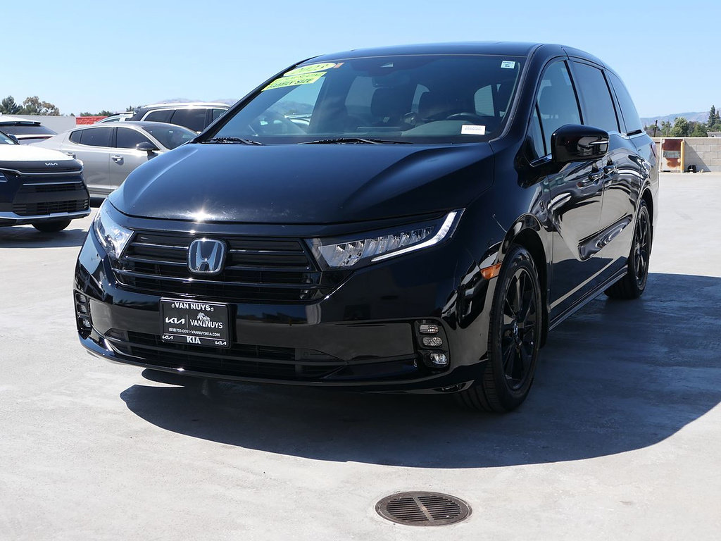 Used 2023 Honda Odyssey Sport image 7