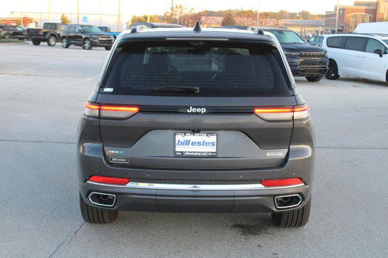 New 2023 Jeep Grand Cherokee Overland w/ Luxury Tech Group IV image 6