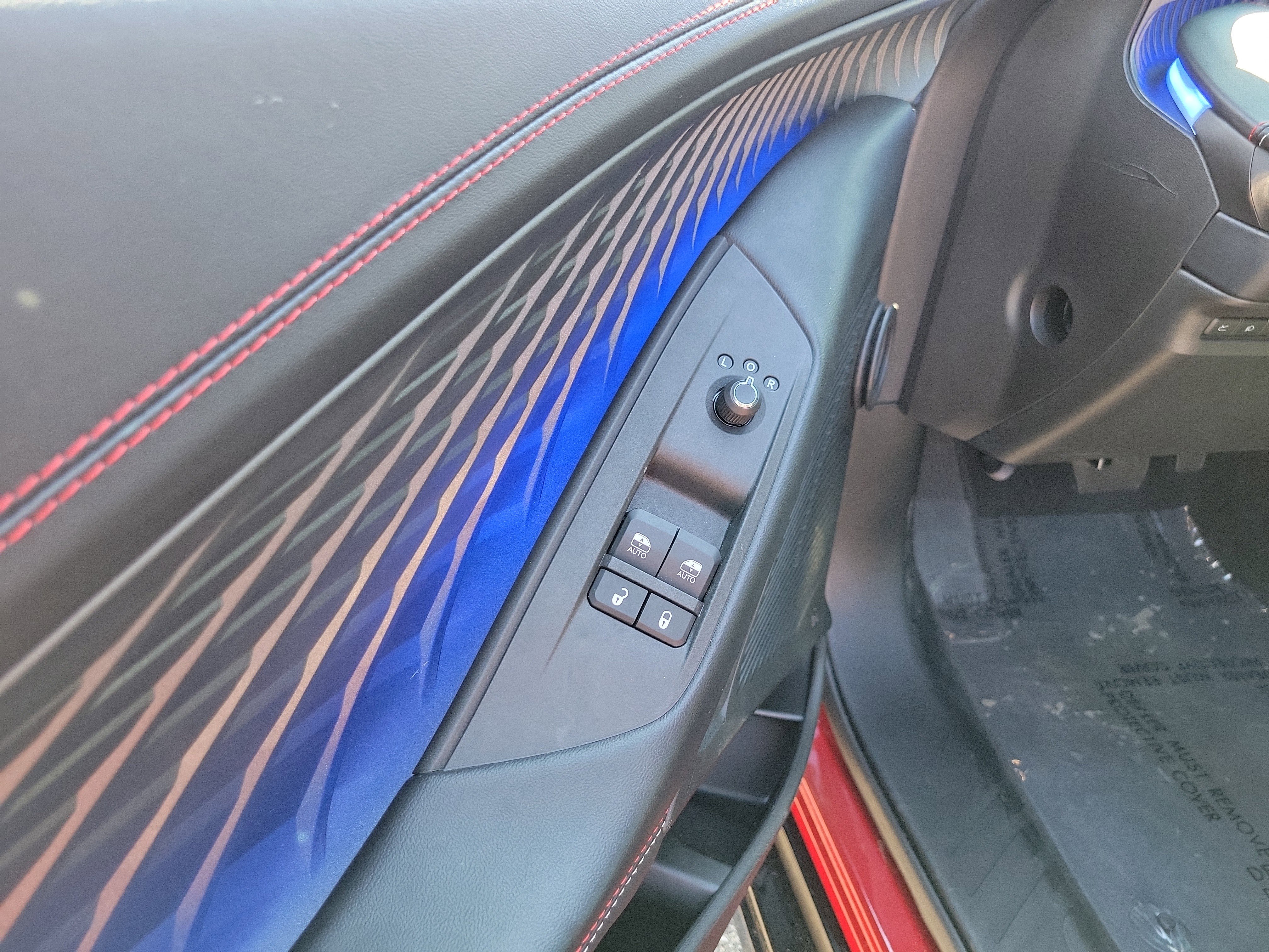 Used 2024 Dodge Charger R/T w/ Plus Group image 7
