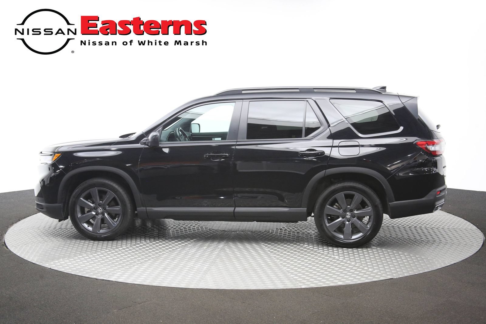 Used 2023 Honda Pilot Sport image 60