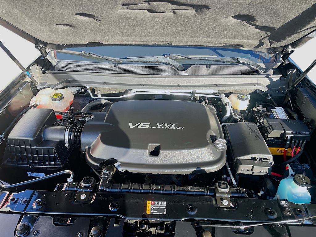 Used 2022 Chevrolet Colorado Z71 w/ Trail Boss Package image 30