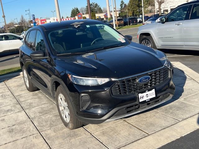 Used 2025 Ford Escape Active AWD/4WD image 7