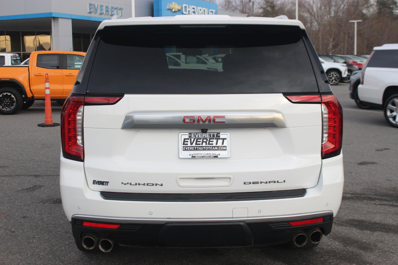 Used 2024 GMC Yukon XL Denali w/ Max Trailering Package image 6