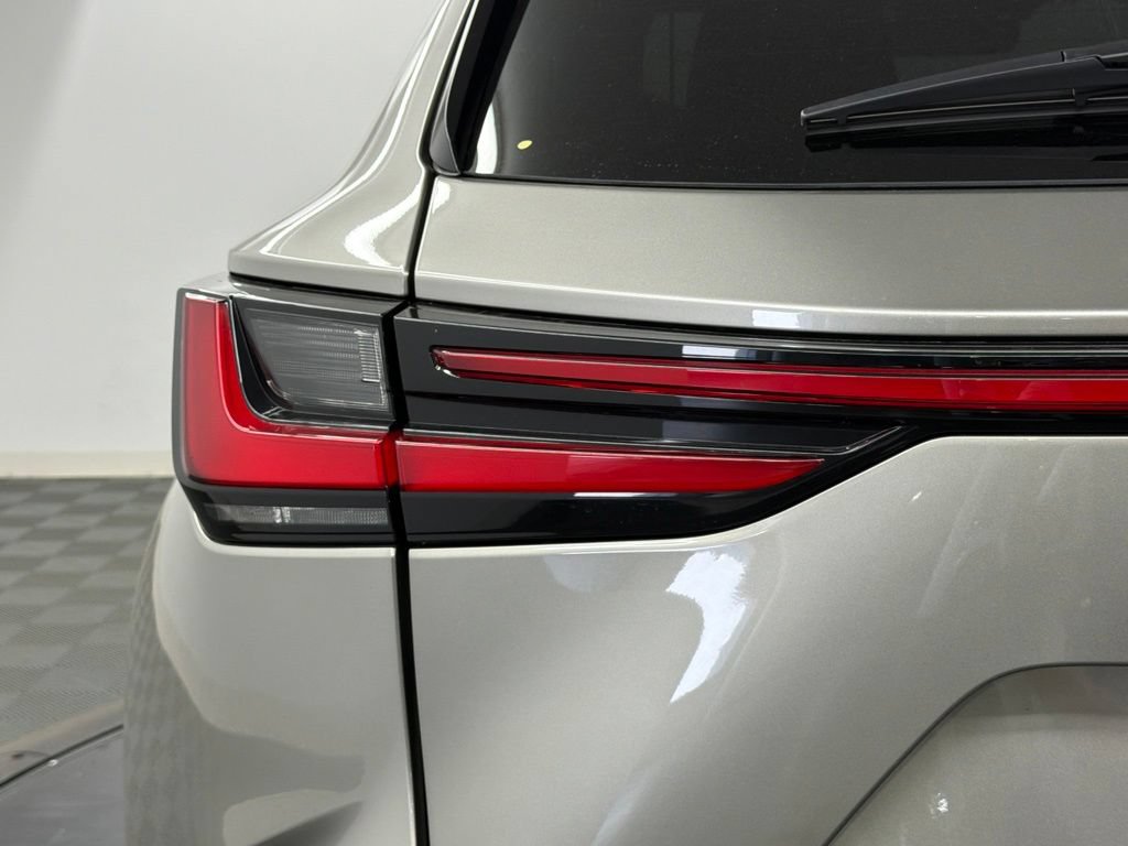 Used 2026 Lexus NX 350 AWD w/ Accessory Package (Z1) image 13