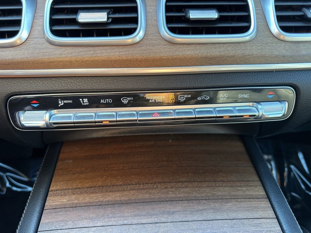 Used 2021 Mercedes-Benz GLE 350 w/ 3rd Row Seat Package image 19