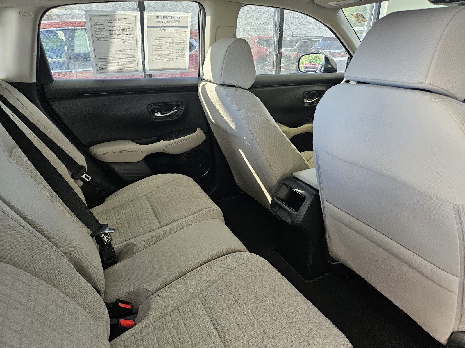Used 2025 Honda HR-V LX image 12