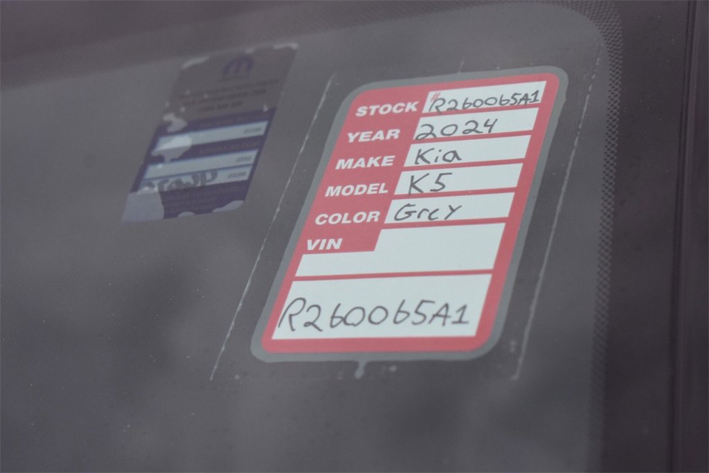 Used 2024 Kia K5 GT-Line image 39