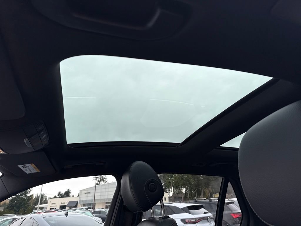 Used 2019 Mercedes-Benz GLC 300 4MATIC image 22