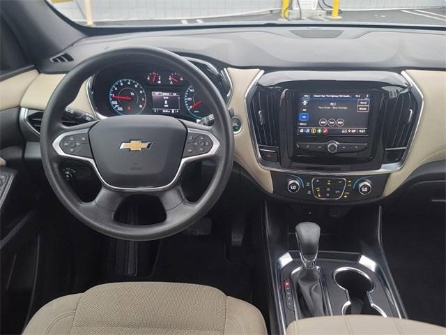 Certified 2023 Chevrolet Traverse LS image 19