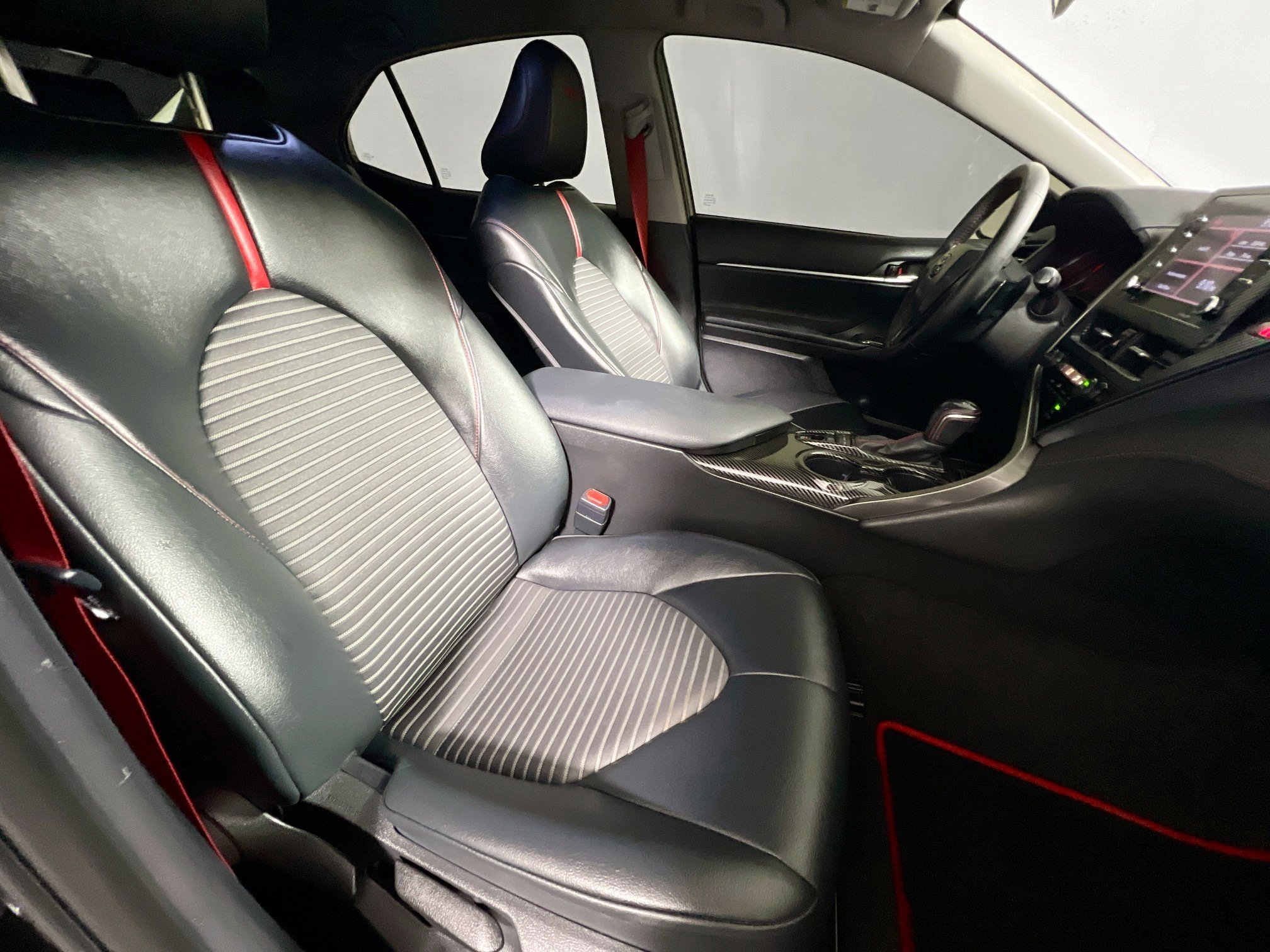 Used 2022 Toyota Camry TRD image 31