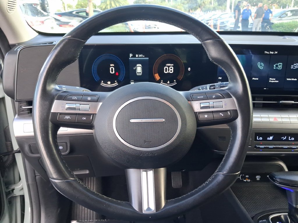 Used 2025 Hyundai Kona SEL FWD image 18