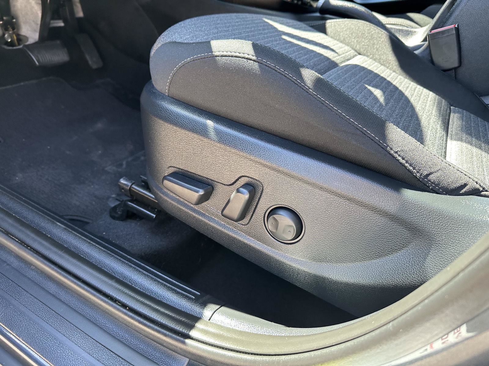 Used 2025 Kia Soul EX FWD image 17