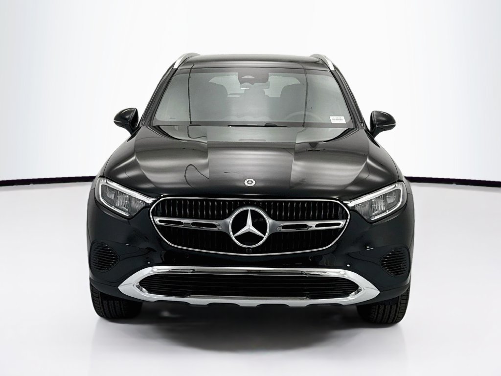 Certified 2026 Mercedes-Benz GLC 300 image 2