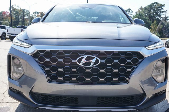 Used 2019 Hyundai Santa Fe SE image 9