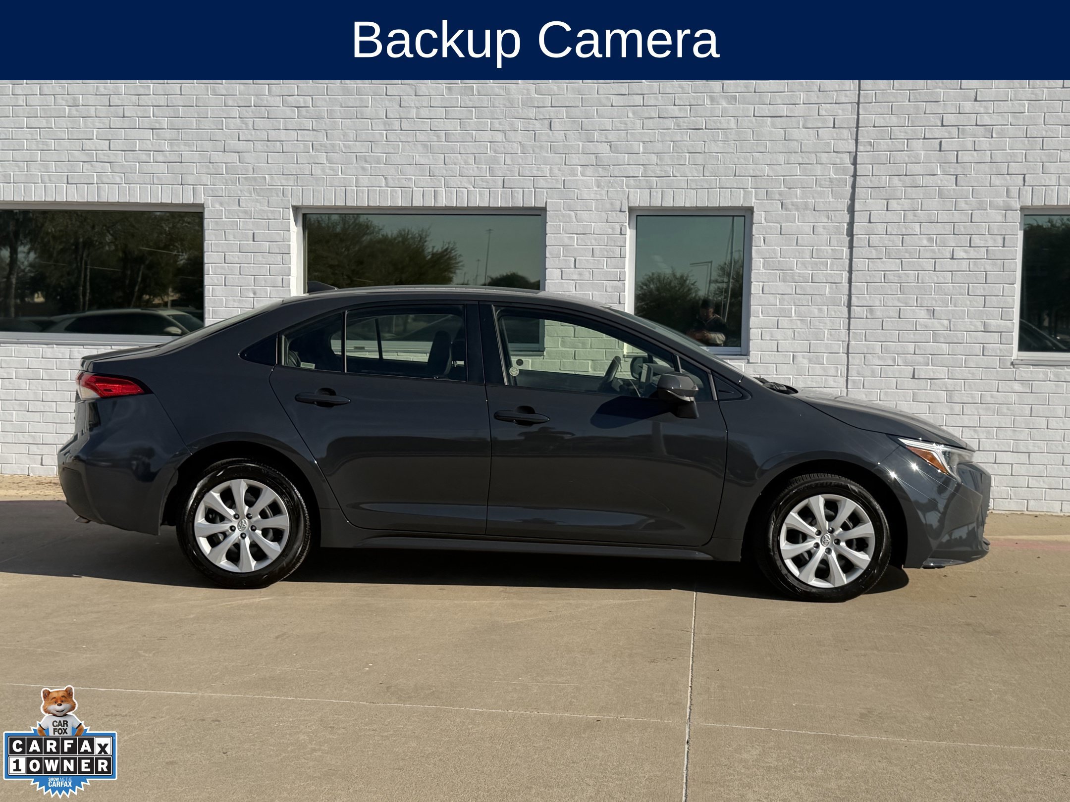 Used 2026 Toyota Corolla LE FWD image 3
