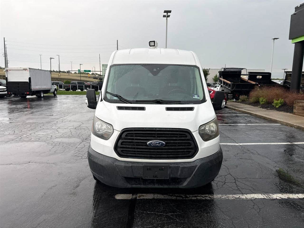 Used 2017 Ford Transit 350 148 Medium Roof RWD image 3