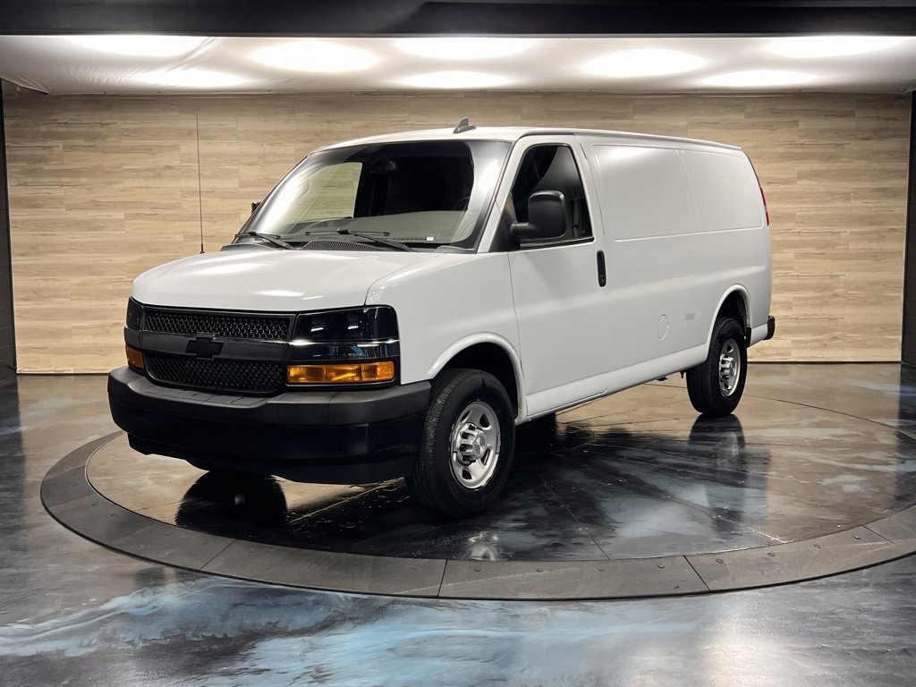 Used 2021 Chevrolet Express 2500 w/ Driver Convenience Package image 5